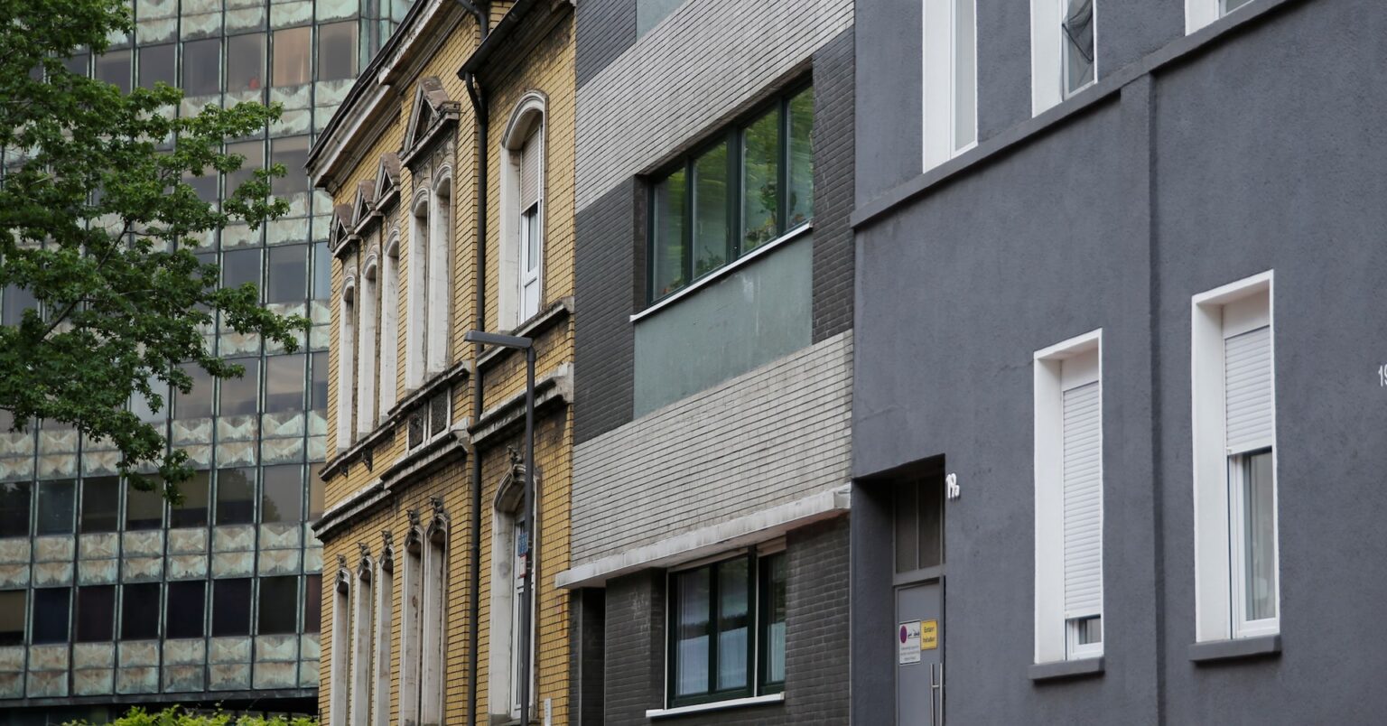 ドイツ住宅価格、昨年第4四半期に下げ止まり　先行きは不透明 | ロイター