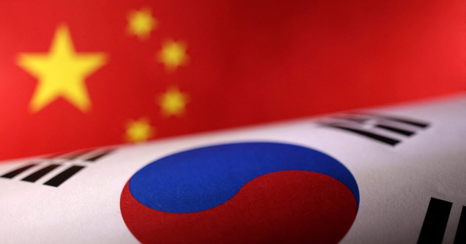 韓国、黄海に洋上設備　中国の建設活動を監視 | ロイター