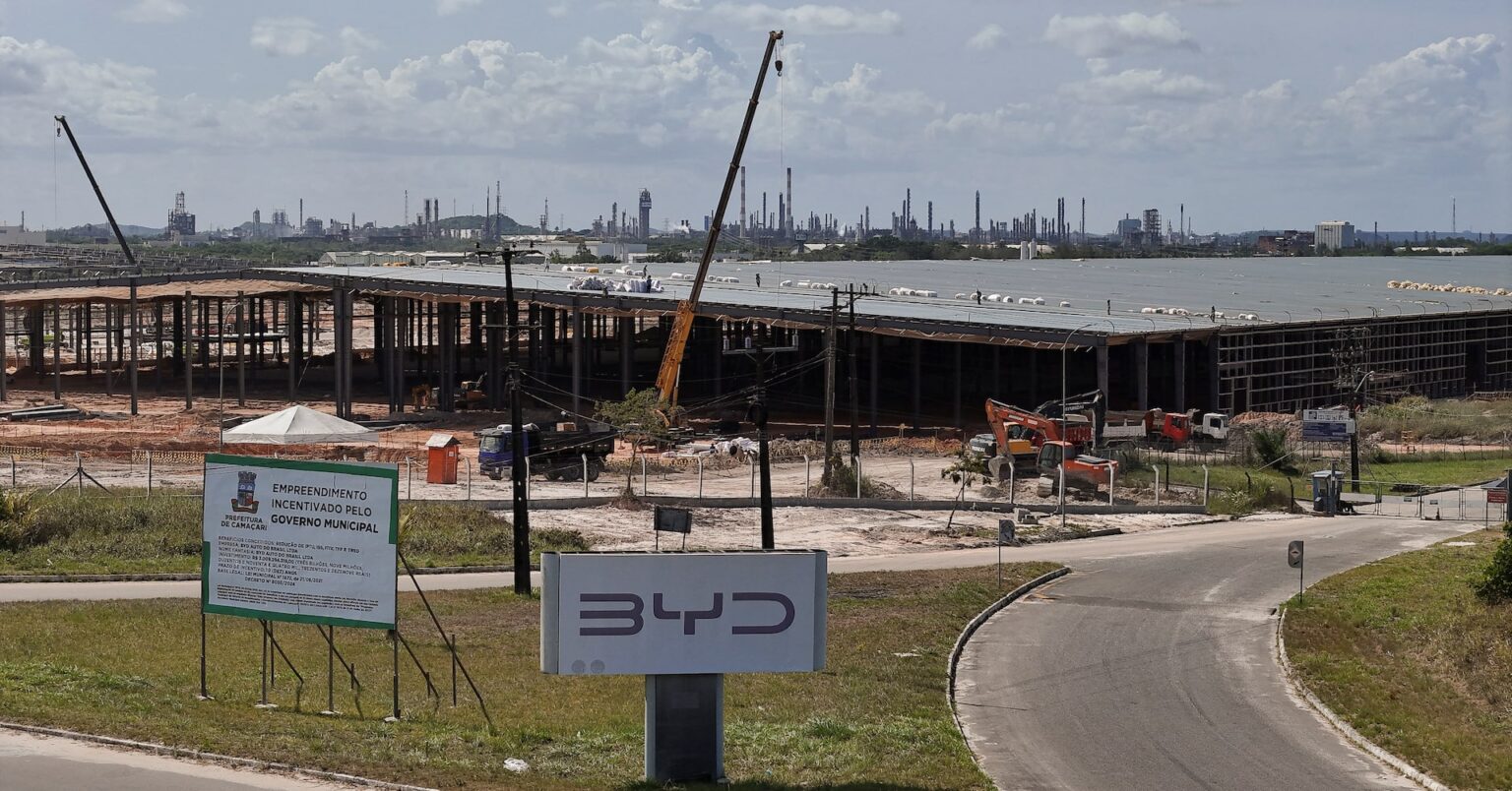 中国ＢＹＤ、工場建設で数百人が非正規ビザで入国＝ブラジル当局 | ロイター