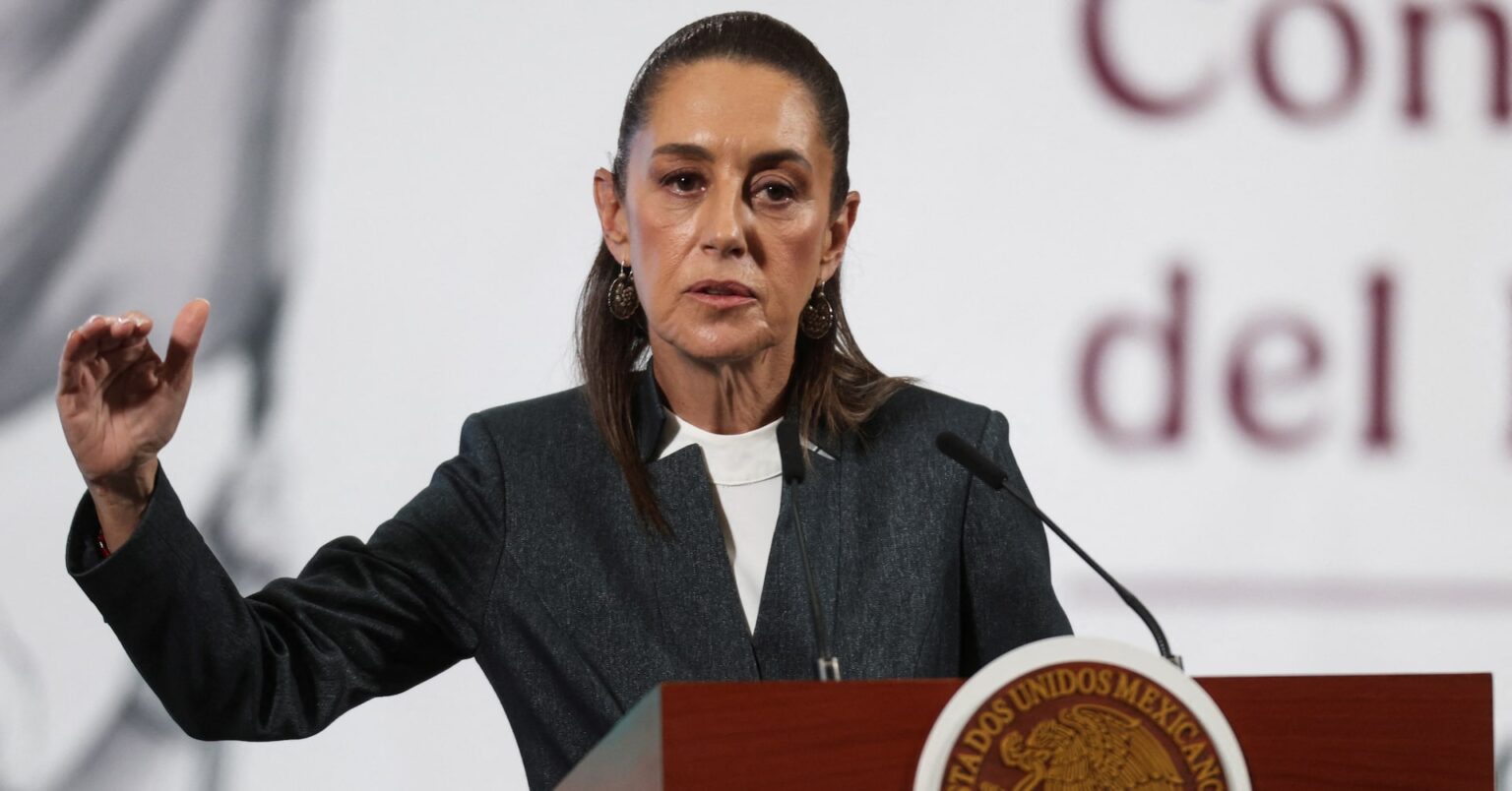 メキシコ大統領、9日に対抗措置発表　週内にもトランプ氏と会談 | ロイター