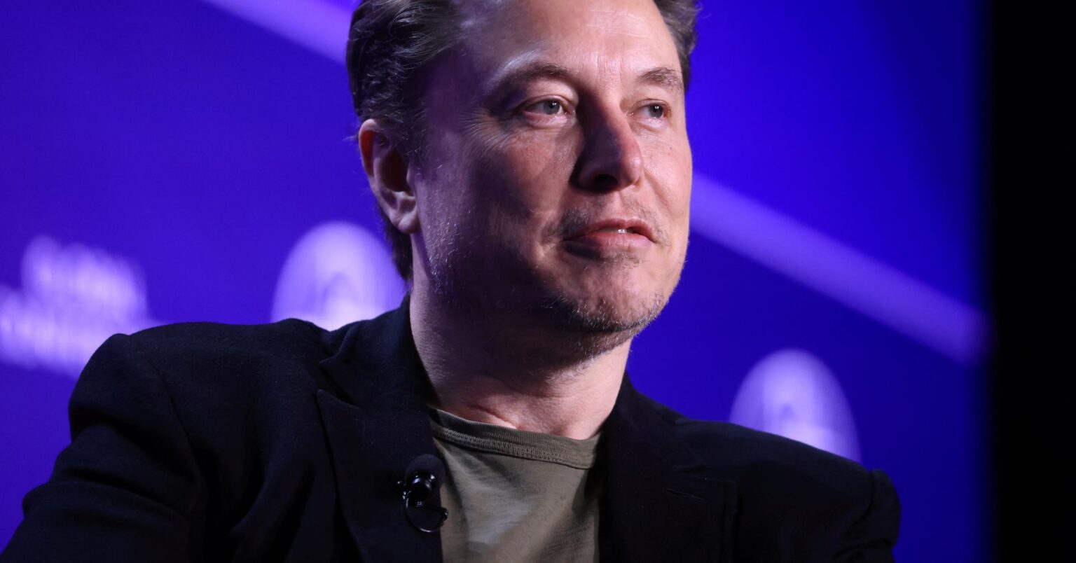 マスク氏、アルゼンチンへの投資検討　世界第4位のリチウム生産国 | ロイター