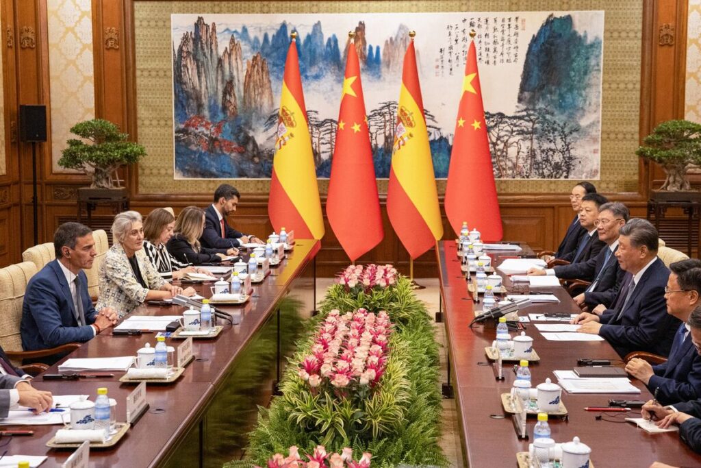 中国の習主席、スペインのサンチェス首相と会談－両国関係の強化望む - Bloomberg