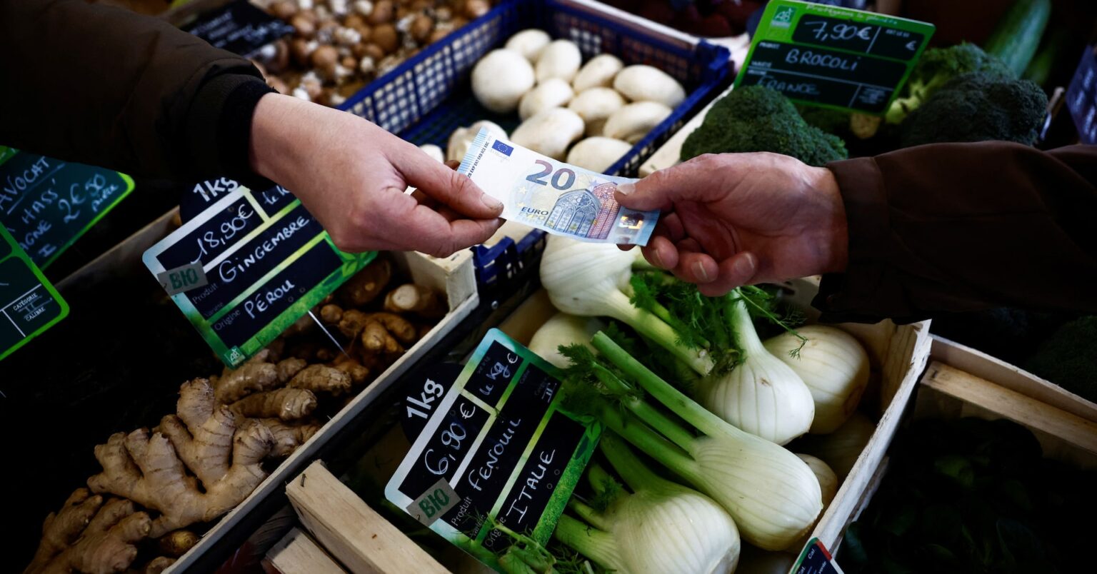 仏ＣＰＩ、3月速報前年比＋0.9％で横ばい　予想下回る | ロイター