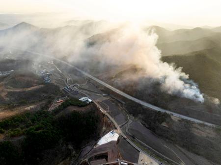 韓国山火事、死者３０人に 墓参りの男性による失火か | 全国のニュース | 福井新聞ONLINE