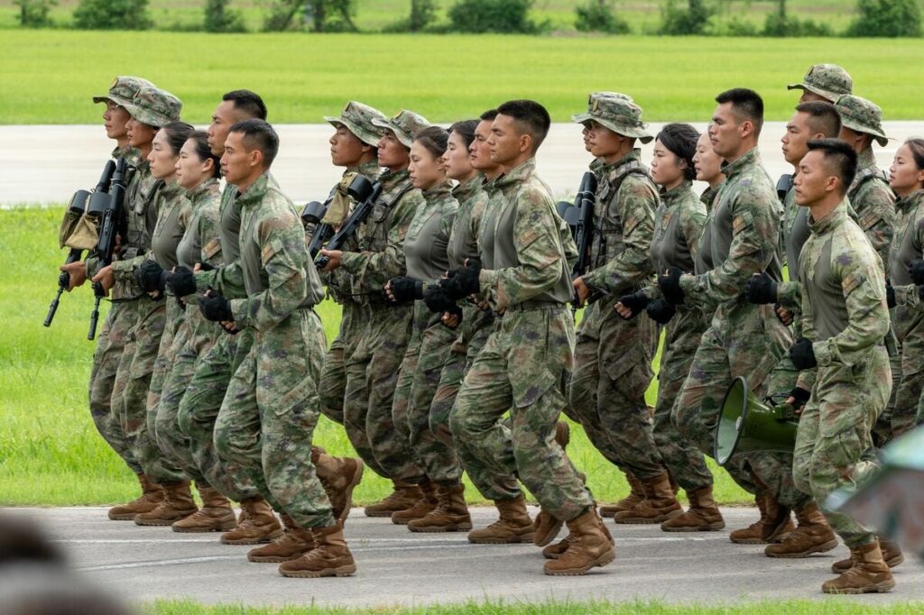 中国人民解放軍で再び大粛清、最高幹部が相次ぎ失脚…習近平派閥の筆頭がなぜ？台湾武力統一の動きに深刻な影響も(1/5) | JBpress (ジェイビープレス)