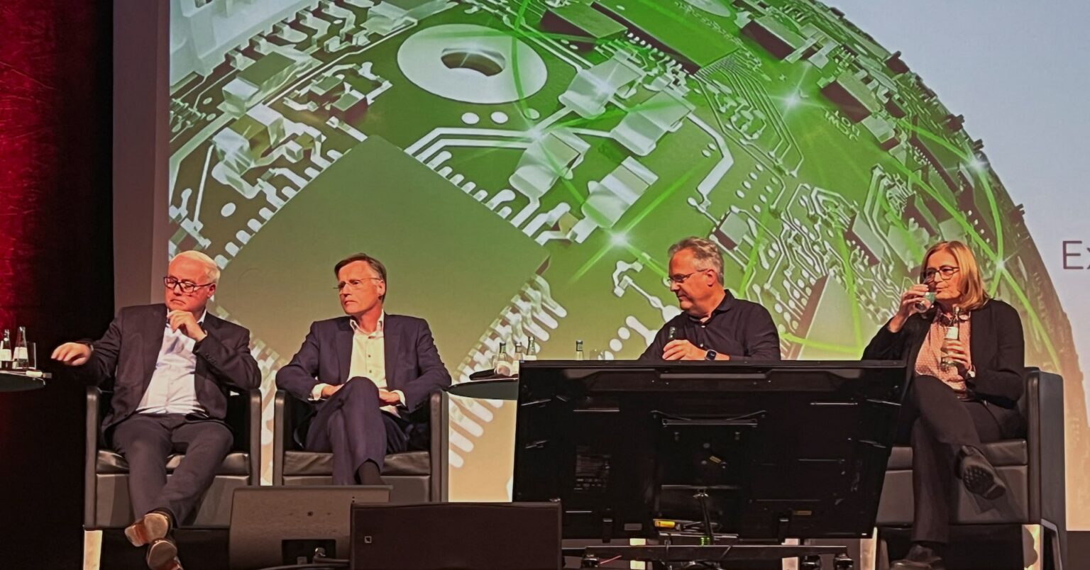 欧州半導体最大手3社、米中欧による生産「分断化」に懸念表明 | ロイター 欧州半導体最大手3社、米中欧による生産「分断化」に懸念表明 | ロイター