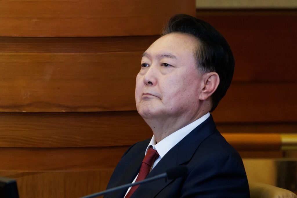 韓国検察が尹大統領を内乱罪で起訴、現職で初-聯合ニュース – Bloomberg 韓国検察が尹大統領を内乱罪で起訴、現職で初-聯合ニュース - Bloomberg