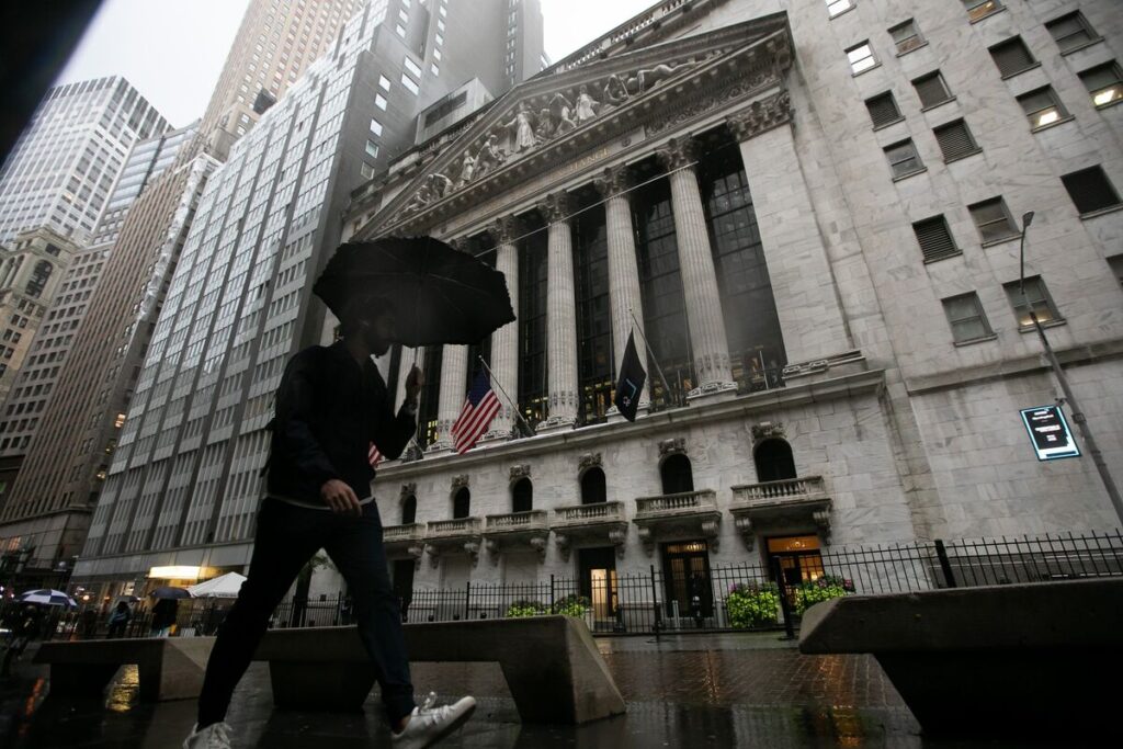 【米国市況】株はトランプ氏発言で一段高、円は対ドル150円70銭付近 - Bloomberg