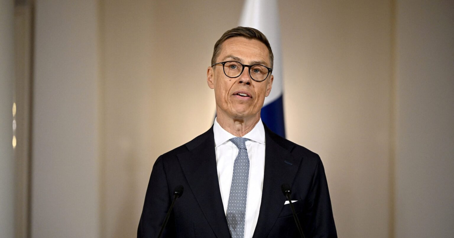 フィンランド大統領、米国を電撃訪問　トランプ氏と関係強化など協議 | ロイター