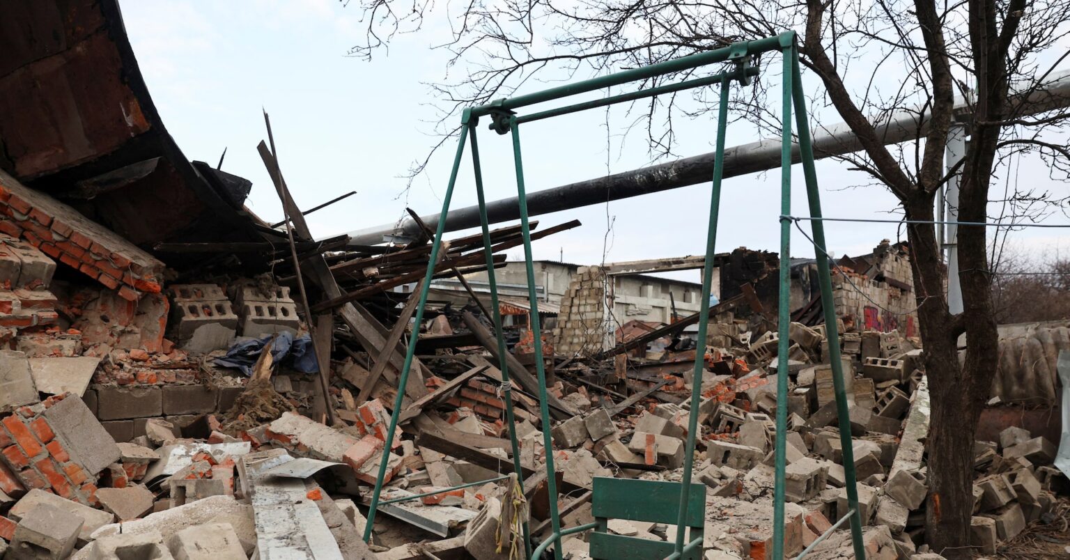 ロシア、2夜連続でハリコフ攻撃　1週間で無人機1000機超発射か | ロイター
