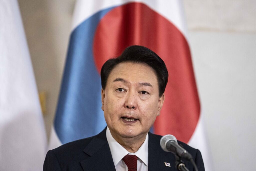 韓国大統領を内乱容疑で逮捕、現職で初－非常戒厳で取り調べ始まる - Bloomberg
