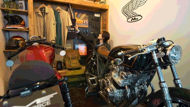 自由度満点のコンテナバイクガレージ「MOTO CASA Honda」 