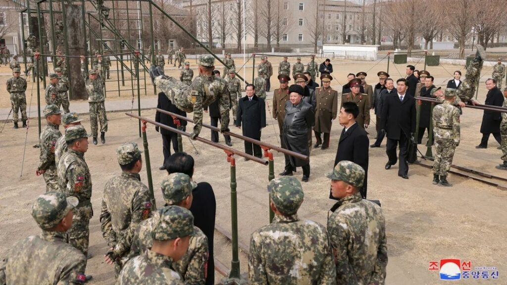 北朝鮮、ロシアに３０００人以上の追加派兵　韓国軍が見解 - CNN.co.jp