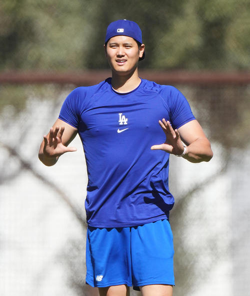 筋肉ムキムキのドジャース大谷（撮影・菅敏）