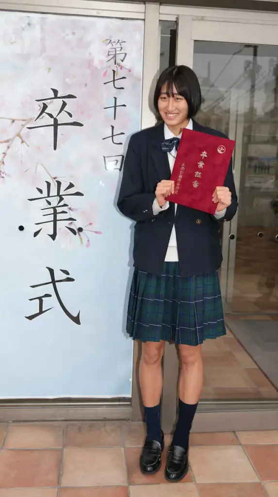 バレー元日本代表の大友愛さん　長女・秋本美空の高校卒業で思い「本当に人としても選手としても成長した」― スポニチ Sponichi Annex 芸能