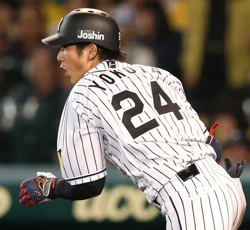 【虎番リポート】「慎太郎と似ていますよね」　虎の新背番号「24」工藤に横田さん母が感激エール― スポニチ Sponichi Annex 野球