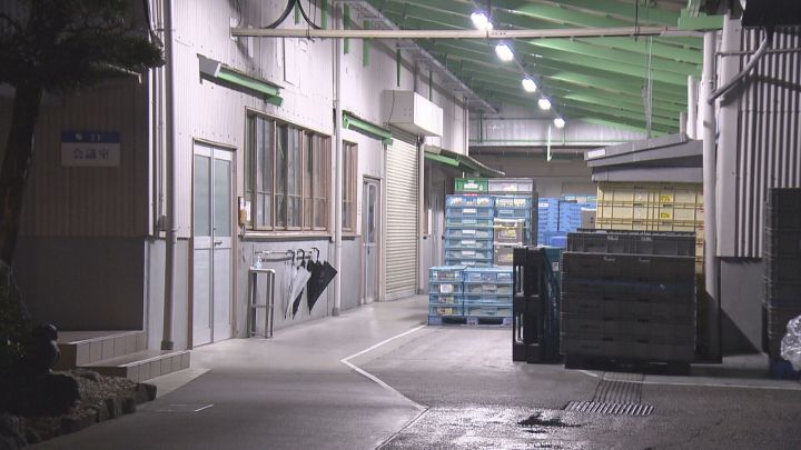 機械に頭を挟まれる…自動車部品の製造工場で19歳の男性従業員が頭蓋骨を損傷し意識不明の重体 1人で清掃作業中 | 東海テレビNEWS
