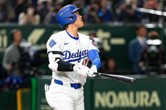 大谷翔平の東京D天井弾を確認も「驚きなかった」　ド軍コーチには"日常"…規格外パワー | Full-Count