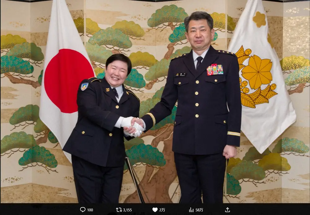 やす子、自衛隊から表彰　鋭いネット民気付いた“一般人とは違う”その姿「確かに」「これはホンモノ」― スポニチ Sponichi Annex 芸能