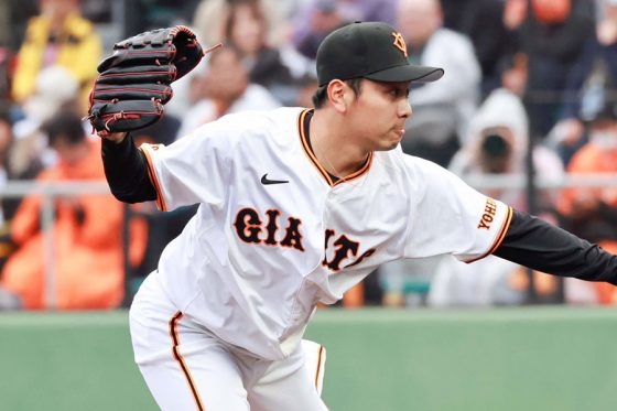無双左腕を「なぜ横浜は戦力外に」　巨人で覚醒か、衝撃数字「0-0-0-0-0-0-0-0-0」 | Full-Count