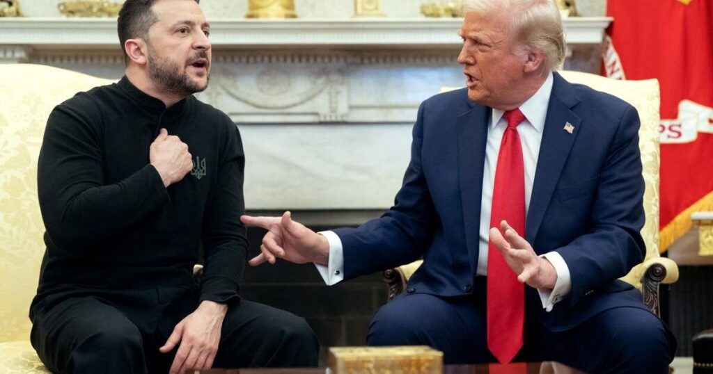 トランプは数週間のうちに私たちの世界的な力の1世紀の価値を放棄しています