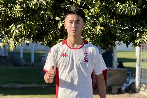 情熱を求めて――山口智弘、アルゼンチン1部クラブで挑戦する16歳の犠牲と努力【現地取材】 - footballista | フットボリスタ