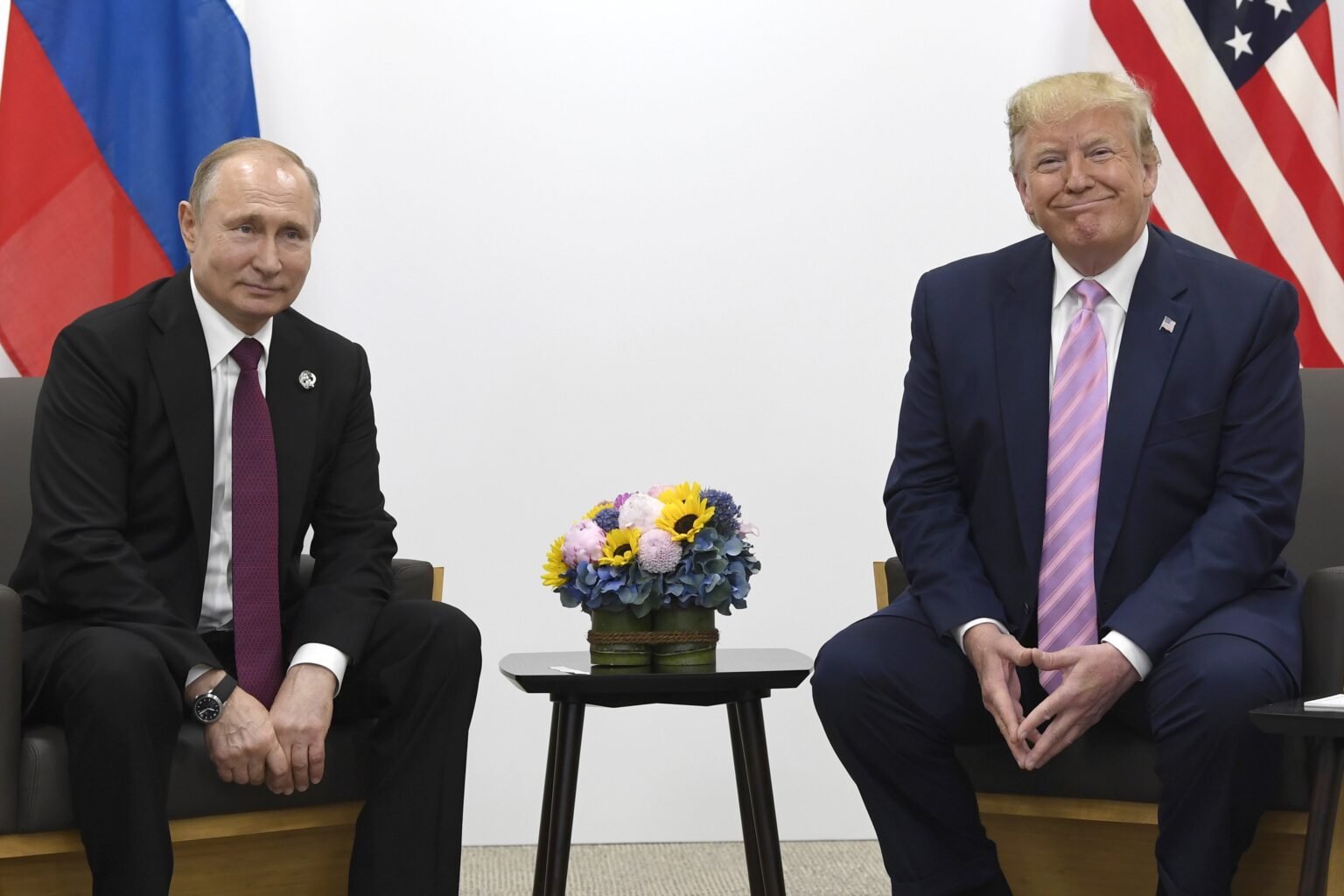 ドナルド・トランプは、彼がウラジミール・プーチンとより最近の電話を受けたことを明らかにした