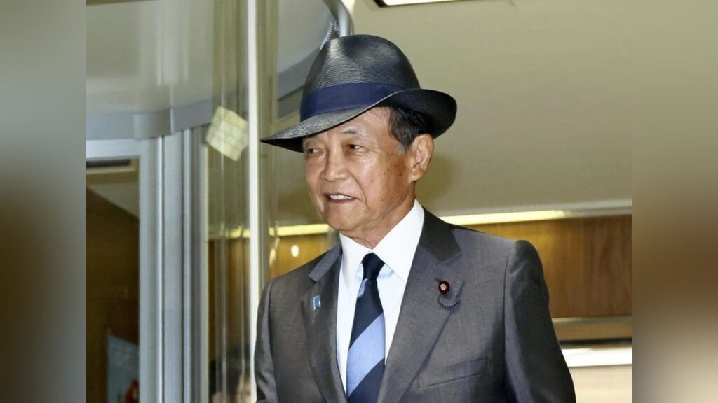 自民党の党則に「最高顧問」復活…麻生太郎氏が就任、「長老政治」批判で30年前に削除
