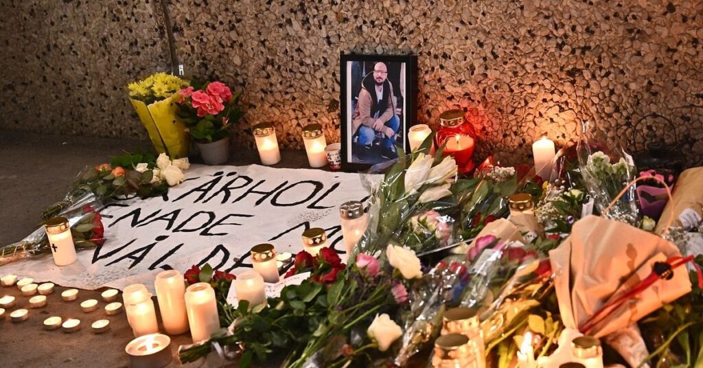 ミカエルはスカルホルマンの息子-18歳の息子が刑務所に入った前に殺害された