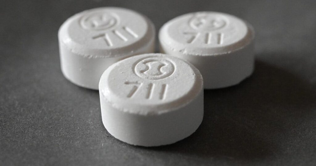 塩野義製薬の新型コロナウイルス治療薬｢ゾコーバ｣、服用後の感染67％減少