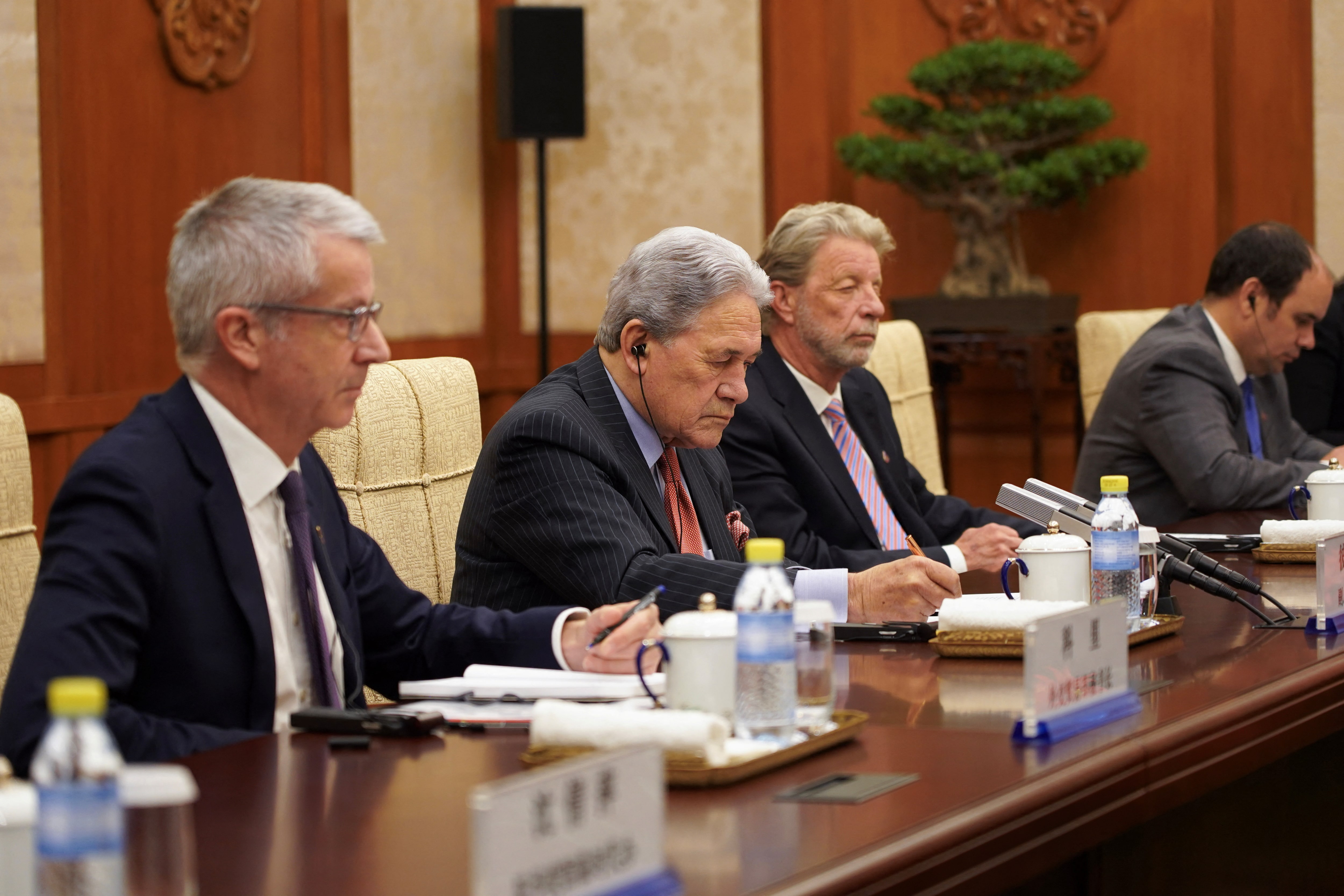 ＮＺ外相、中国側に懸念　実弾演習の「通告なしが問題」