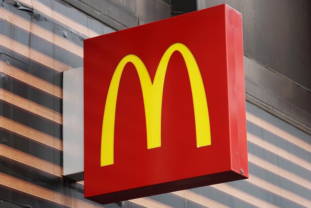 マクドナルド値上げ　ハンバーガー190円、ダブチ450円/マックフライポテトSは200円、炭酸ドリンク(S)は140円