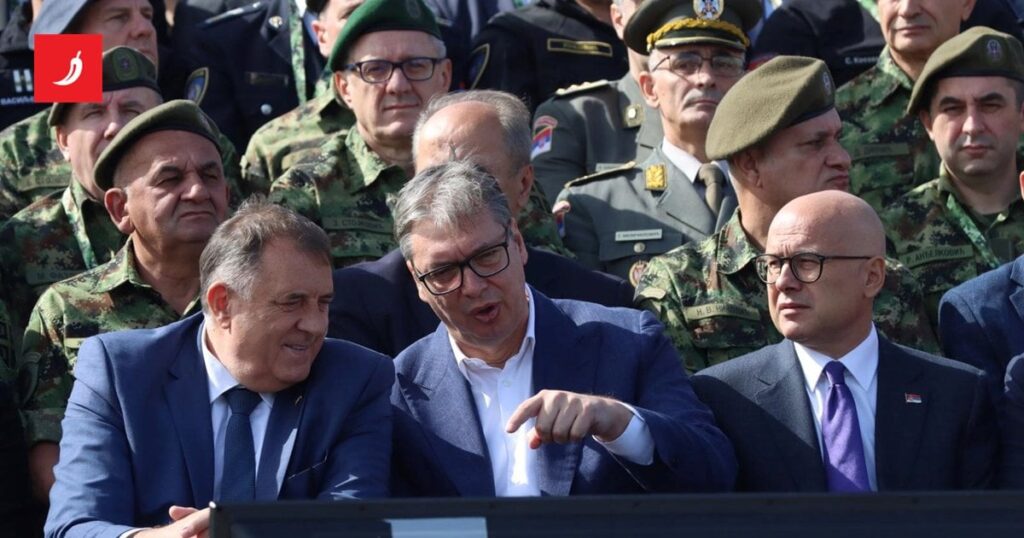 Vucic and Dodik：トラクターとチェトニークスの費用を許可してはなりません