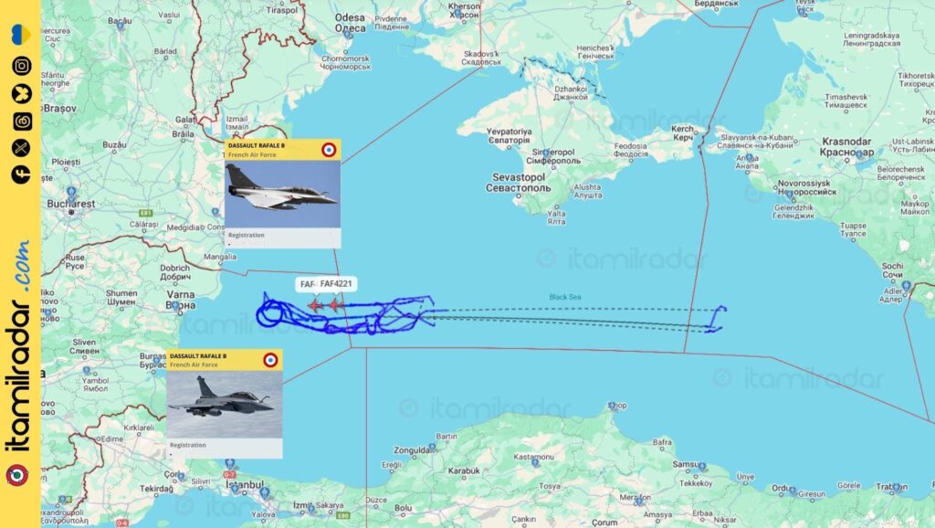 フランスのE-3CF AWACS航空機は、ラファレファイターズの覆いの下で、黒海を偵察しました。 2025年3月