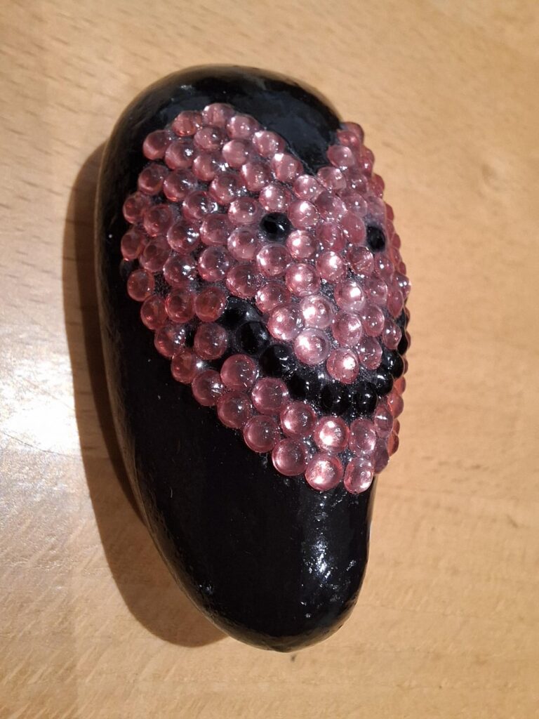 誰がこれを作ったのか