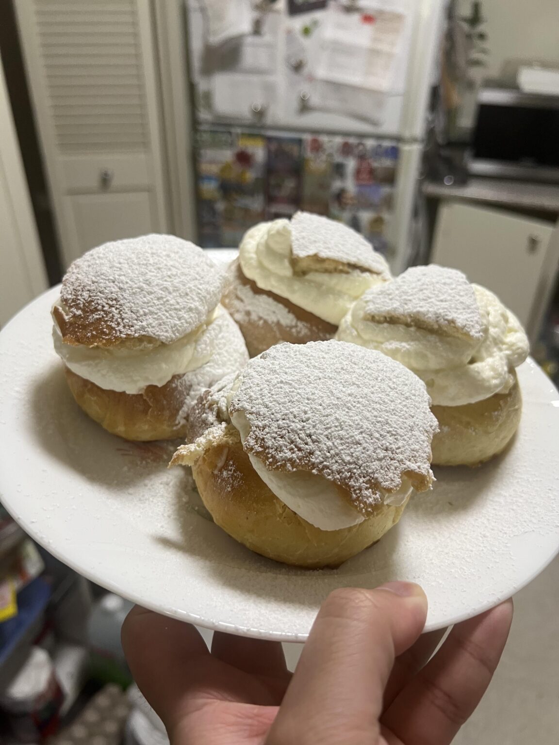 私はカナダから来ました。ブランを焼くのは初めてです。事前にみんなに幸せな太った日！ :)