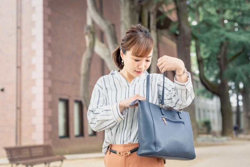 カバンの中身でわかる◯ンチ症になりやすい人の特徴