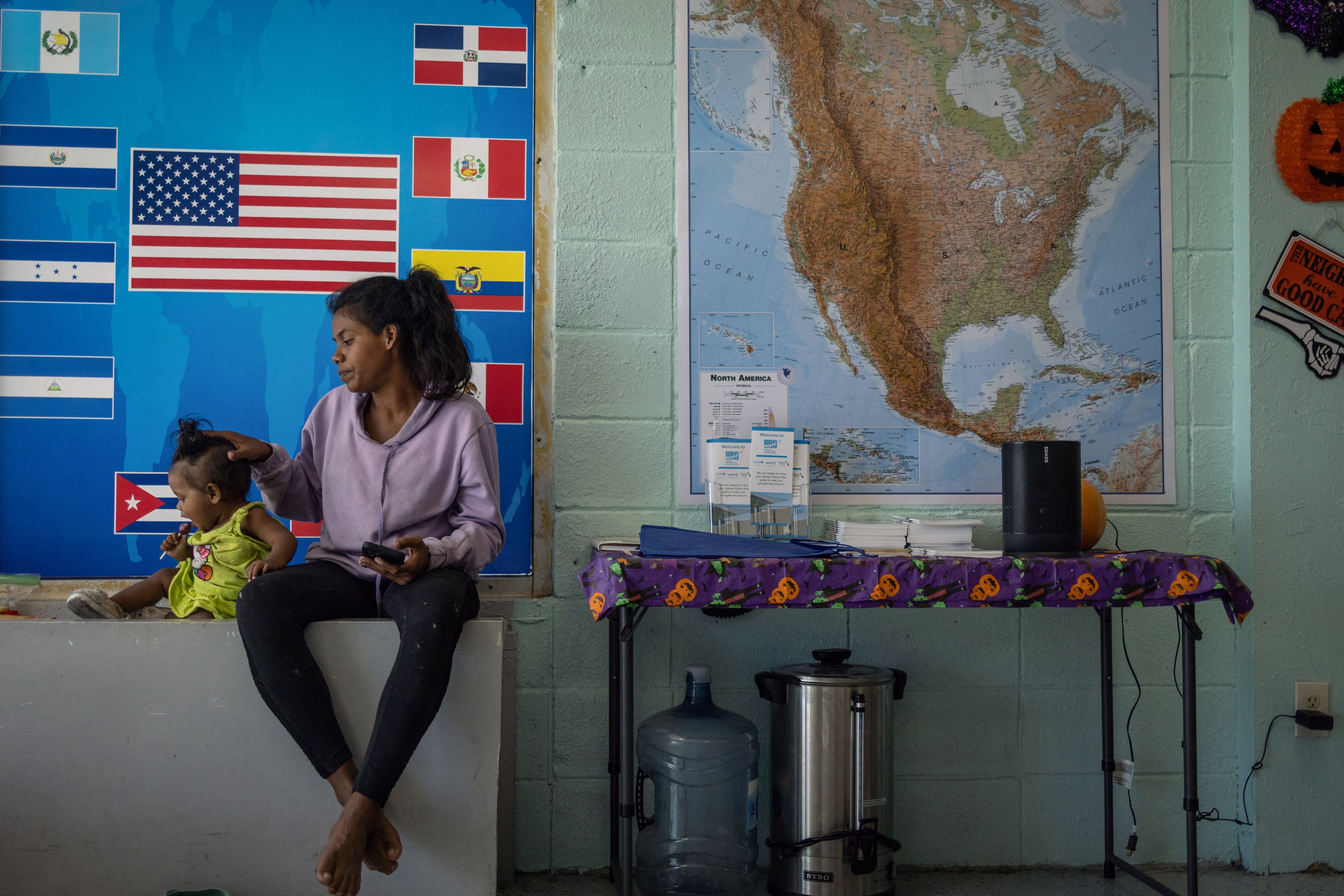 トランプ米政権、移民53万人の「仮放免」を4月24日に無効化