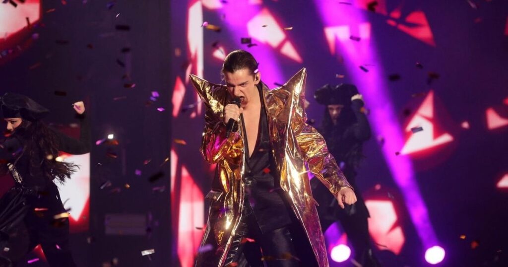 今年のドラ、マルコ・ボシュンジャックが勝ったとき、彼は「ポイズンケーキ」という歌でユーロソンに行きます