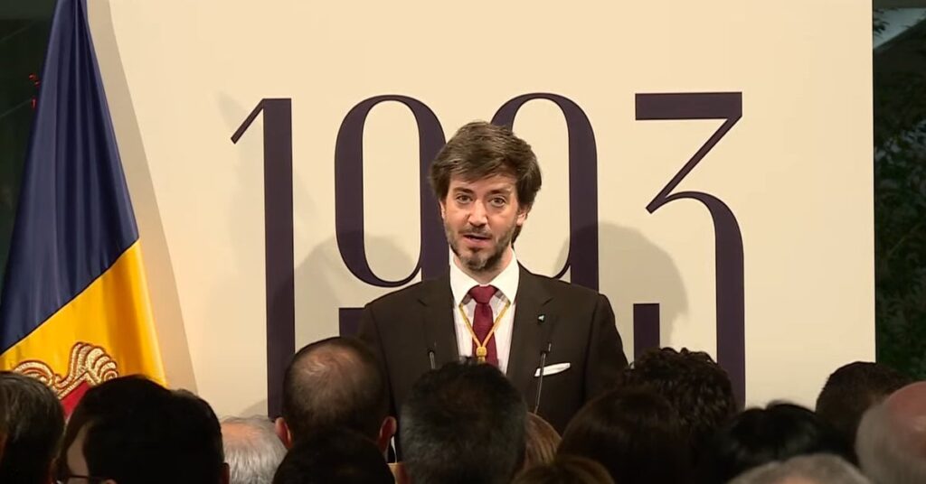 「憲法は、アンドラの法的人格の認識を含んでいた」