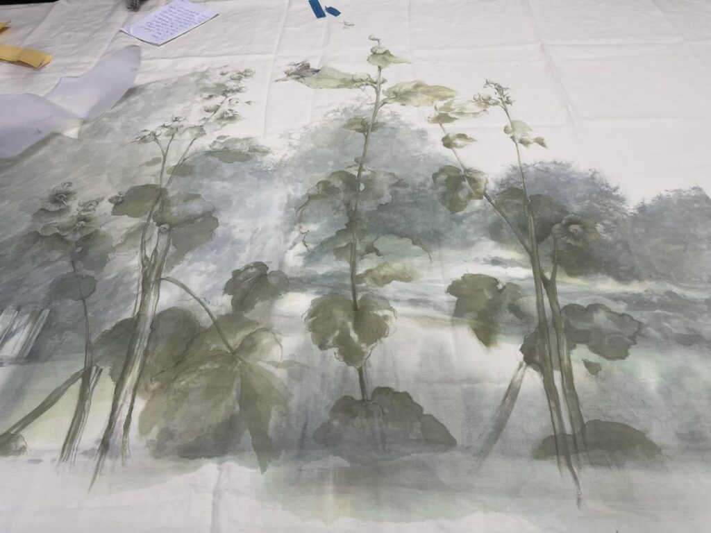 意見を求める：ユニークなインテリアデザインの提供として手描きのアイルランドのリネン
