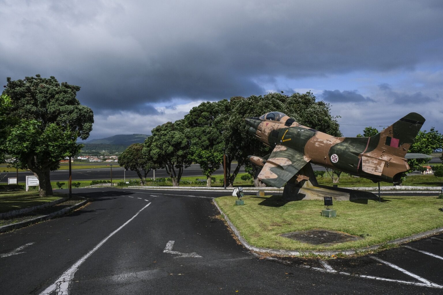 Lajes Baseは、重い金属を持つPraia daVitóriaの人口を汚染します