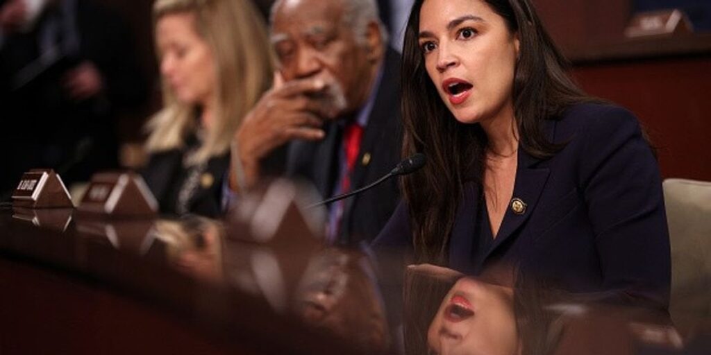 「私たちが彼らに同意した場合、それは「言論の自由」です」とGOPのみのタウンホールのAOC | 「事実、私たちはすべての人のために働いています。共和党の政治家が私たちが大衆のために働いていることを得ることができないなら、大衆は彼らにブーツを与えるべきです」とニューヨークの民主党は言いました。