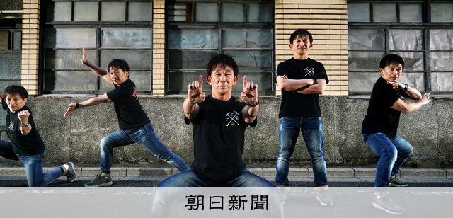 （フロントランナー）アクション監督・谷垣健治さん 香港映画の「種」を世界へ - 朝日新聞
