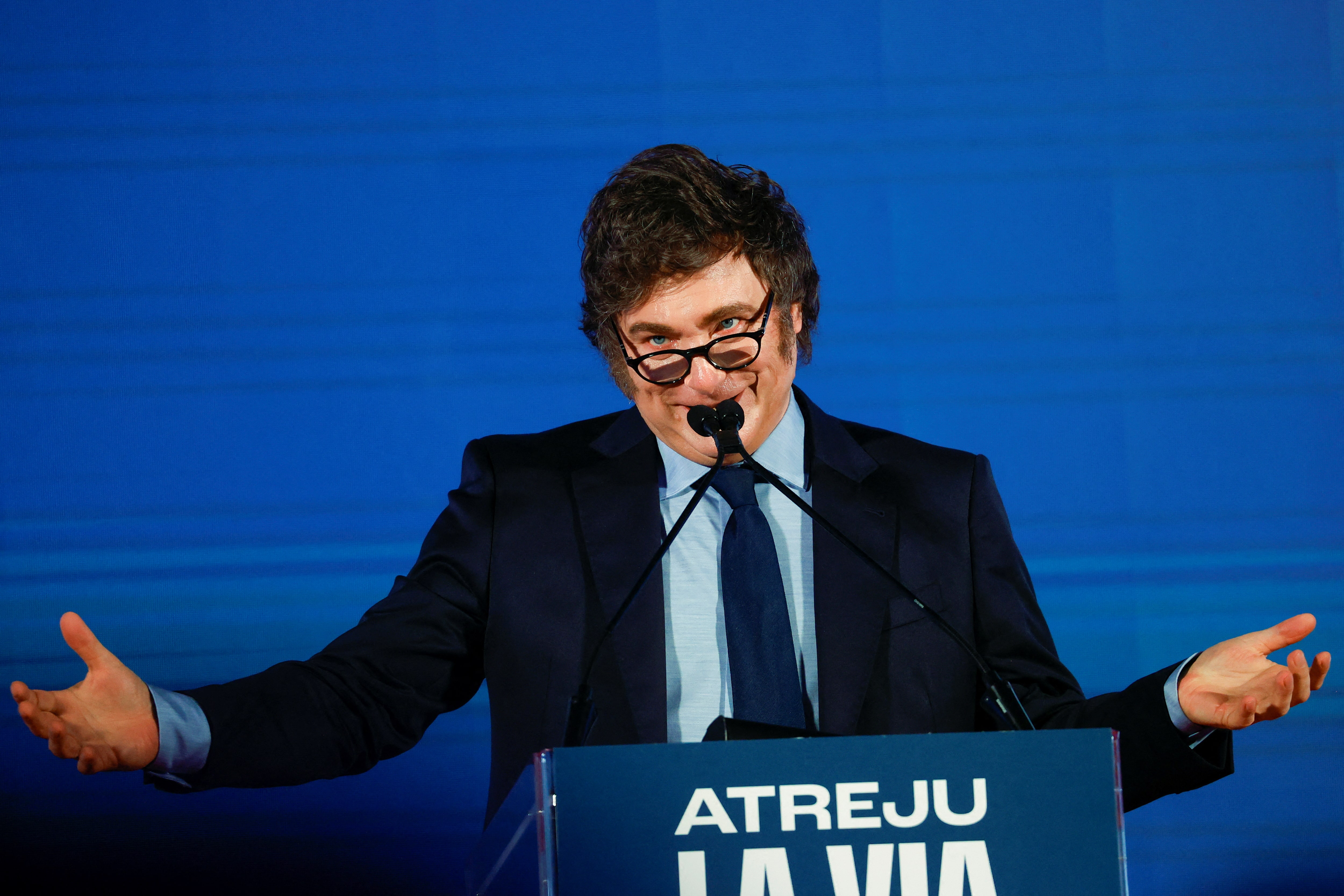 アルゼンチン、2月も財政黒字続く　ミレイ氏の財政再建策で