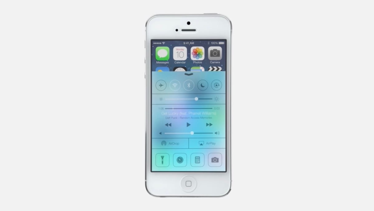 WWDC 2013 iOS7 ジョナサン・アイブ