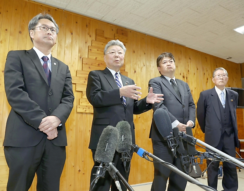 ガソリン価格は「個店の判断」と関与否定の組合 顔色変えた知事、語気強める場面も ＧＳ関係者は憤り 長野県のカルテル疑惑 - 信濃毎日新聞デジタル