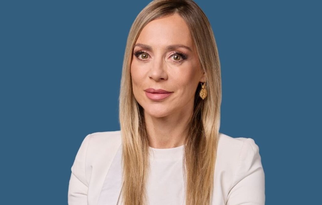 ベツレヘムへのレースの別の名前。ジョアナ・アマラル・ディアスは今週末、共和国大統領の立候補を提示します