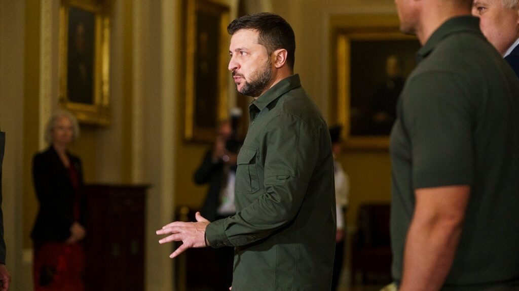 Zelenskyの投稿は、Vanceが彼がサポートに恩知らずであると非難した後、多大な感謝