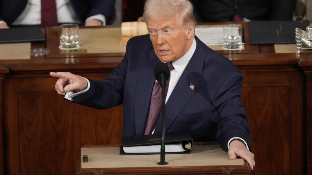 トランプ：50％の業務がウイスキーで持ち上げられない場合、EUからのワインとアルコール飲料に200％の税金が課されます